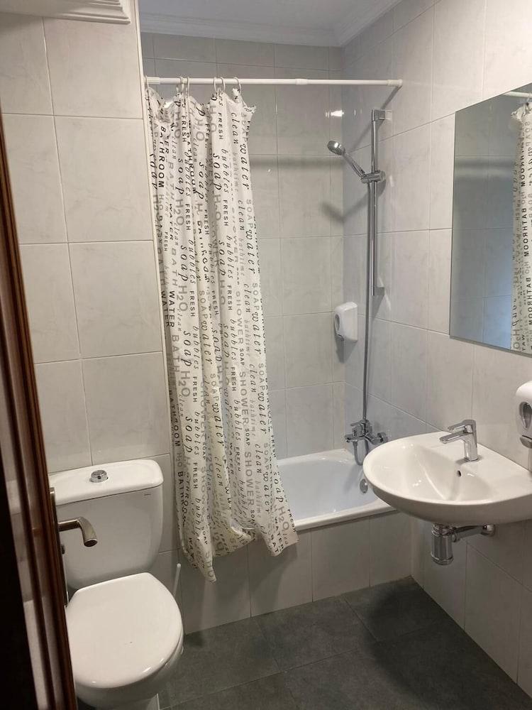 Hostal Uria Саламанка Экстерьер фото